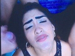 18 ans, Sucer une bite, Brunette brune, Bukkaké, Éjaculer dans la bouche, Tir de sperme, Faciale, Branlette thaïlandaise