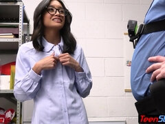 Verga grande, Hd, Pequeña, Coño, Afeitado, Flaco, Adolescente, Uniforme