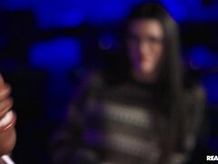 デカ尻, 黒人, フェラチオ, 浮気者, チン, 開帳, 異人種間, 剃毛