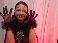 Lovely chick looks artsy in this blowjob video