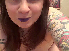 Enthousiasteling, Anaal, Mooie dikke vrouwen, Mollig, Tatoeage, Speelgoed