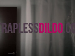 18 años, Lesbiana, Lamidas, Enfermera, Pantaletas, Strapon, Adolescente, Juguetes