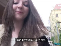 Süss, Hundestellung, Aufs gesicht abspritzen, Handjob, Orgasmus, Im freien, Pov, Titten
