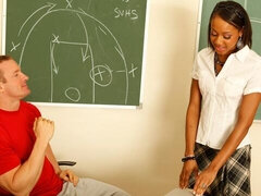 18 jahre, Grosser arsch, Grosser schwanz, Schwarz, Interrassisch, Natürlichen titten, Schulmädchen, Jungendliche (18+)