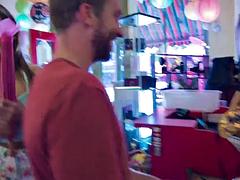 Grosser schwanz, Chinesisch, Spermaladung, Fetisch, Handjob, Hardcore, Interrassisch, Titten