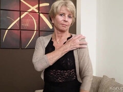 Blondine, Oma, Lingerie, Masturbation, Reif, Solo, Spielzeuge, Hure