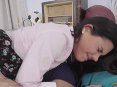 Brunette brune, Dingue, Mignonne, Branlette thaïlandaise, Hard, Nue  à poil, Mamelons, Petite femme