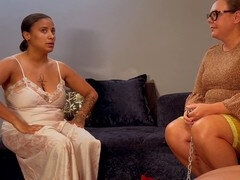 Gros cul, Grosse bite, Sucer une bite, Femelle, Femme dominatrice, Mature, Mère que j'aimerais baiser, Nénés