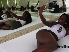 デカ尻, フェラチオ, イく瞬間, チン, なめる, オマンコ, 剃毛, フェラする