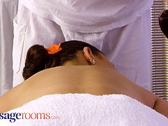 18 jahre, Grosse titten, Braunhaarige, Tschechisch, Massage, Orgasmus, Muschi, Jungendliche (18+)