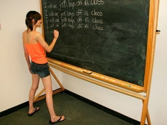 Gros seins, Éjaculer dans la bouche, Lunettes, Branlette thaïlandaise, Professeur, Adolescente, Plan cul à trois, Nénés