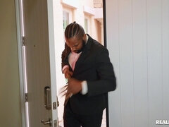 Любители, Минет, Измена, Сперма на лице, Ноги, Дрочка ногами, Лизание, Тату