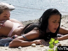 Doigter, Hd, Lesbienne, Seins naturels, Mamelons, De plein air, Public, Chatte