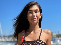 Grote kont, Grote lul, Grote mammen, Pijpbeurt, Bruinharig, Likken, Masturbatie, Moeder die ik wil neuken