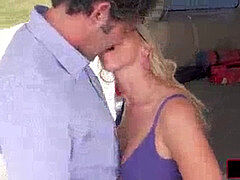 Amateur, Gorda, Rubia, Cornudo, Casero, Besar, Madres para coger, Al aire libre