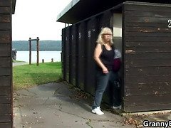 Толстушки, Огромные размеры, Зрелые, Милф, На природе, Реалити, Сиськи