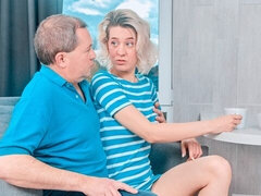 Grosser schwanz, Blondine, Blasen, Hundestellung, Zierlich, Muschi, Dürr, Jungendliche (18+)