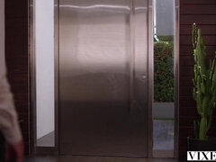 Grote kont, Grote mammen, Blond, Rondborstig, Hd, Natuurlijke tieten, Tieten likken