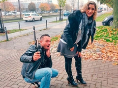 Blonde, Sucer une bite, Branlette thaïlandaise, Léchez, Mère que j'aimerais baiser, Tatouage