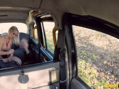 Taxi guy pleased Louise Lee with anal car fuck