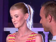 Блондинки, Грудастые, Постарше, Зрелые, Мамочка, Киски, Мачеха, Молоденькие