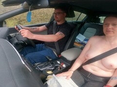 Blasen, Britisch, Auto, Flashen, Milf, Mutti, Stiefmutter