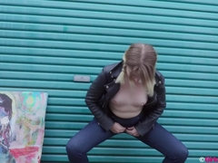 Katie Gee - Trouble