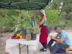 Tetas grandes, Corridas, Corridas faciales, Hd, Al aire libre, Pelirrojo, Tatuaje