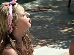 Nana, Voiture, Le plan cul à quatre