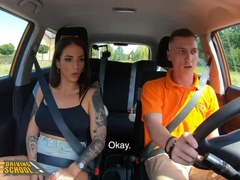 Hembra, Sexo duro, Latina, Al aire libre, Pov, Público, Español, Tetas