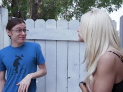 ブロンド, コンドーム, バック, ヒール, 巨大, 下着, アウトドア, ガリガリ