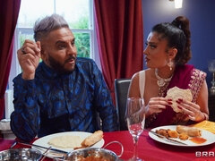 アジア人, デカチン, フェラチオ, 茶髪の, 衣服着たままセックス, デカチンの, 怪物, フェラする