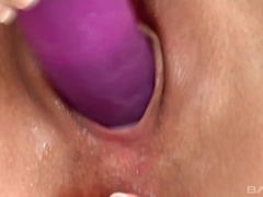 Anal, Brunette brune, Masturbation, Chatte, Solo, Jouets