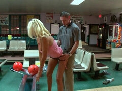 ブロンド, クラブ, 淫乱熟女, 母, ソフトコア