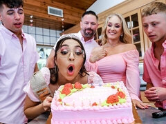 18, デカ尻, デカパイ, フェラチオ, 茶髪の, バック, グループ, ティーン