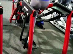 Teen gym booty