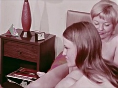 毛深い, ハードコア, レズビアン, 淫乱熟女, 三人, ヴィンテージ