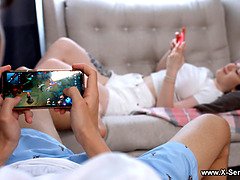 Asiatisch, Spermaladung, Hd, Lecken, Muschi, Reiten, Schreiend, Rasiert