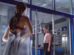 Leelee Sobieski - The Glass building -2001