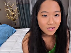 Asiatique, Grosse bite, Sucer une bite, Hard, Lingerie, Séduite, Tabou, Adolescente