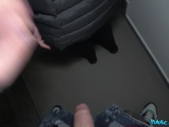 Amateur, Culo, Estilo perrito, Corridas faciales, Pajear, Al aire libre, Pov, Público