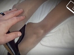 Shoesex, nylon footjob, shoejob heeljob