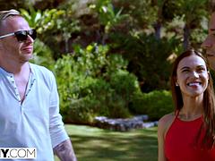 Alberto Blanco Pounds Alyssa Reece Anally During Hardcore Vacation Fuck with Strangers and Sex Toys