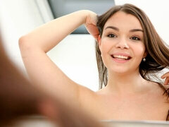 Enthousiasteling, Badkamer, Grote mammen, Masturbatie, Mager, Alleen, Tiener, Nat