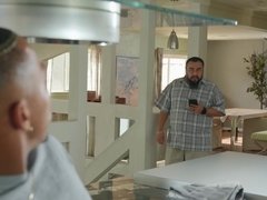 Betrug, Hd, Interrassisch, Küche, Reif, Muschi, Kurzes haar, Ehefrau