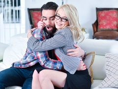 Cul, Sucer une bite, En levrette, Branlette thaïlandaise, Léchez, Masturbation, Seins naturels, Dénudage