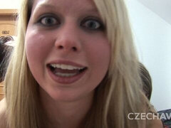 Tetas grandes, Morena, Polla, Penetracion con dedos, Sexo duro, Fiesta, Tetas, Juguetes