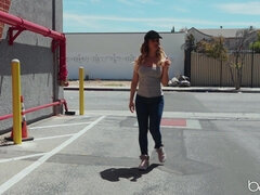 Anal, Cul à la bouche, Blonde, Sucer une bite, Gorge profonde, Bâillonner, Nue  à poil, Tatouage