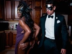 超カワイイ, バック, 黒人, 指いじり, 毛深い, 手コキする, 異人種間, キッチン