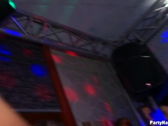 Morena, Vestidas, Bailar, Polla, Lamidas, Orgía, Medias largas, Tetas